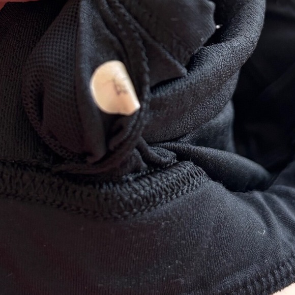 Lululemon Black Front Zip Sports Bra Mesh Racerback Workout Women size 4 - Picture 2 of 4